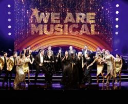 WE ARE MUSICAL - Die große Raimund Theater Eröffnungsgala 004 © Stefanie J. Steindl